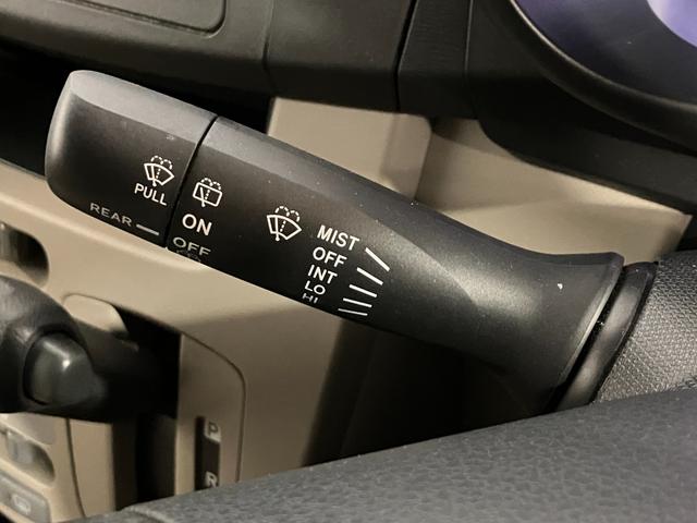 ムーヴ Ｌ　４ＷＤ　アイドリングストップ　Ｗエアバック　純正ＣＤプレーヤー　寒冷地仕様　ＡＢＳ　キーレスエントリー　ベンチシート　パワーウィンドウ　パワーステアリング　マニュアルエアコン（25枚目）