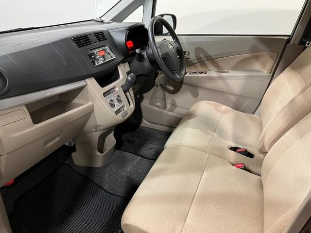 ムーヴ Ｌ　４ＷＤ　アイドリングストップ　Ｗエアバック　純正ＣＤプレーヤー　寒冷地仕様　ＡＢＳ　キーレスエントリー　ベンチシート　パワーウィンドウ　パワーステアリング　マニュアルエアコン（30枚目）