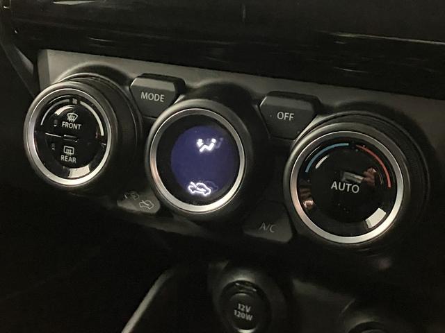 スイフト ハイブリッドＲＳ　４ＷＤ　ＥＴＣ　全方位カメラ　純正ナビ　クルーズコントロール　パドルシフト　ヒーテッドドアミラー　左右フロントシートヒーター　衝突軽減ブレーキ　ブルーエンブレム　横滑り防止機能　純正ホイール（22枚目）