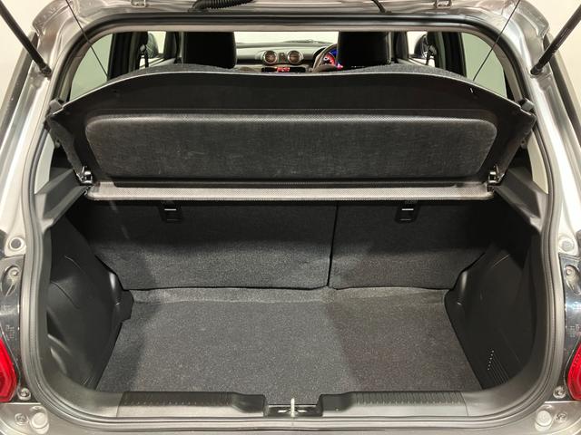 スイフト ハイブリッドＲＳ　４ＷＤ　ＥＴＣ　全方位カメラ　純正ナビ　クルーズコントロール　パドルシフト　ヒーテッドドアミラー　左右フロントシートヒーター　衝突軽減ブレーキ　ブルーエンブレム　横滑り防止機能　純正ホイール（47枚目）