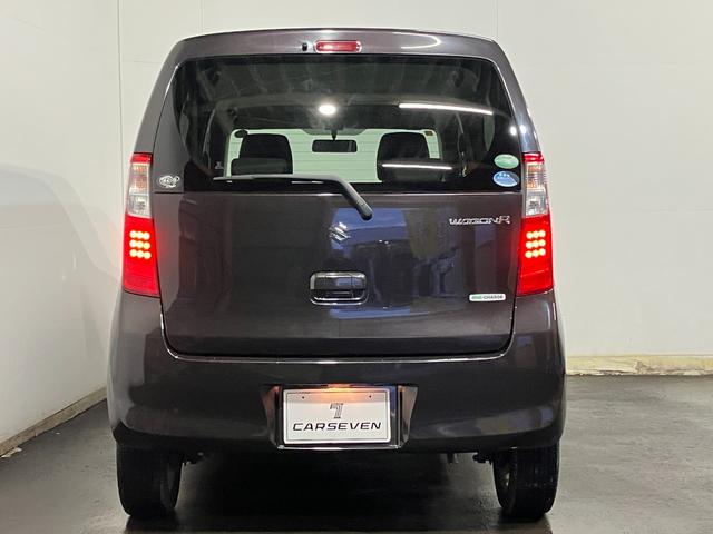 ワゴンＲ ＦＸ　４ＷＤ　Ｗエアバッグ　アドリングストップ　横滑り防止装置　キーレスエントリー　純正アルミホイール　衝撃軽減ブレーキ　ＣＤプレイヤー　ベンチシート　ヒートシーター（13枚目）