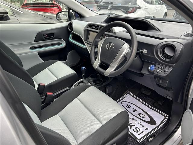 アクア S ワンセグ メモリーナビ DVD再生 バックカメラ ETC 記録簿(27枚目)