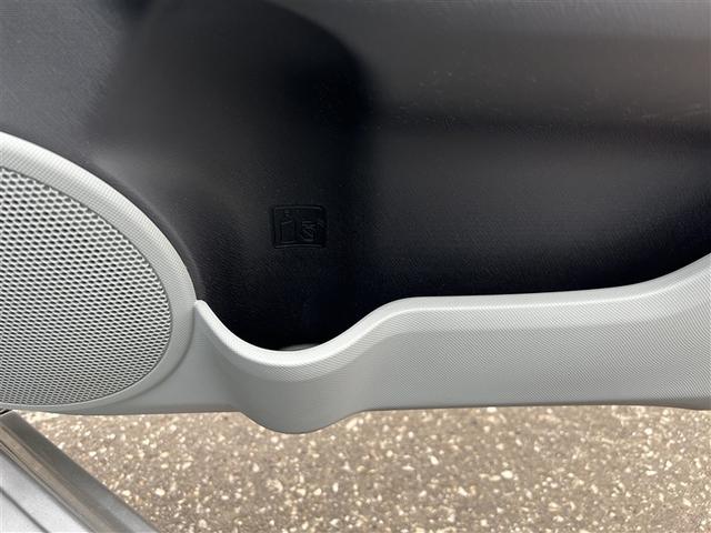 アクア S ワンセグ メモリーナビ DVD再生 バックカメラ ETC 記録簿(29枚目)