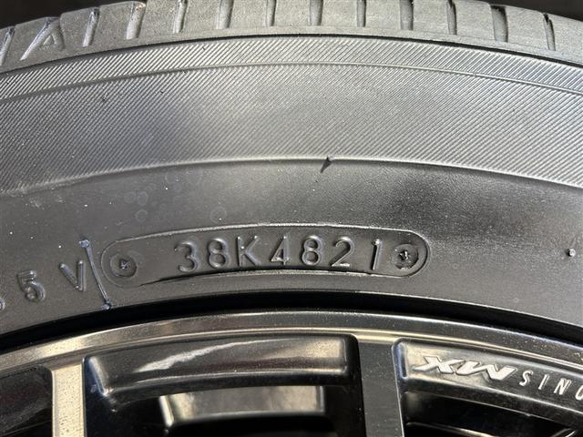 アルファード ２．５Ｓ　タイプゴールドＩＩ　４ＷＤ　ＤＶＤ再生　ミュージックプレイヤー接続可　後席モニター　バックカメラ　衝突被害軽減システム　ＥＴＣ　ドラレコ　両側電動スライド　ＬＥＤヘッドランプ　乗車定員７人　アイドリングストップ（10枚目）