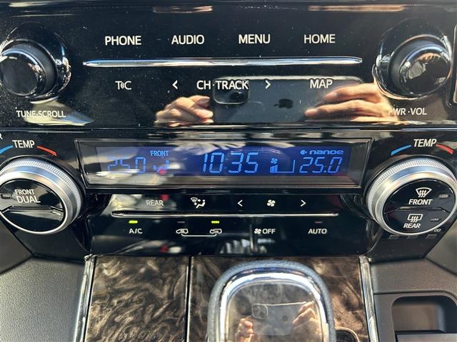 アルファード ２．５Ｓ　タイプゴールドＩＩ　４ＷＤ　ＤＶＤ再生　ミュージックプレイヤー接続可　後席モニター　バックカメラ　衝突被害軽減システム　ＥＴＣ　ドラレコ　両側電動スライド　ＬＥＤヘッドランプ　乗車定員７人　アイドリングストップ（23枚目）