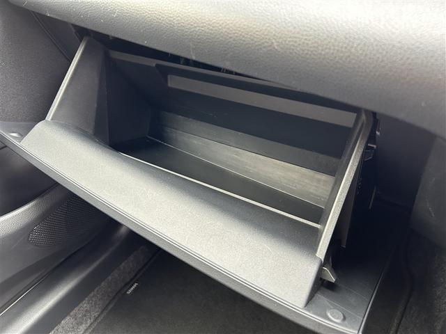 ヤリス Ｘ　４ＷＤ　メモリーナビ　バックカメラ　衝突被害軽減システム　ＥＴＣ（38枚目）