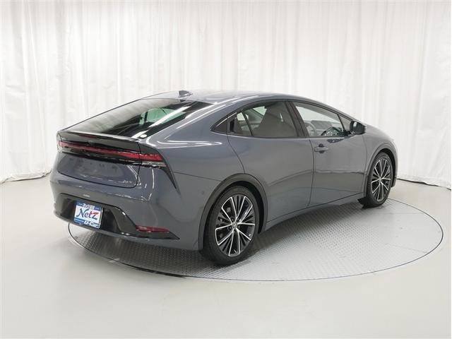 プリウス Z サンルーフ 4WD フルセグ メモリーナビ バックカメラ 衝突被害軽減システム ETC ドラレコ LEDヘッドランプ(3枚目)