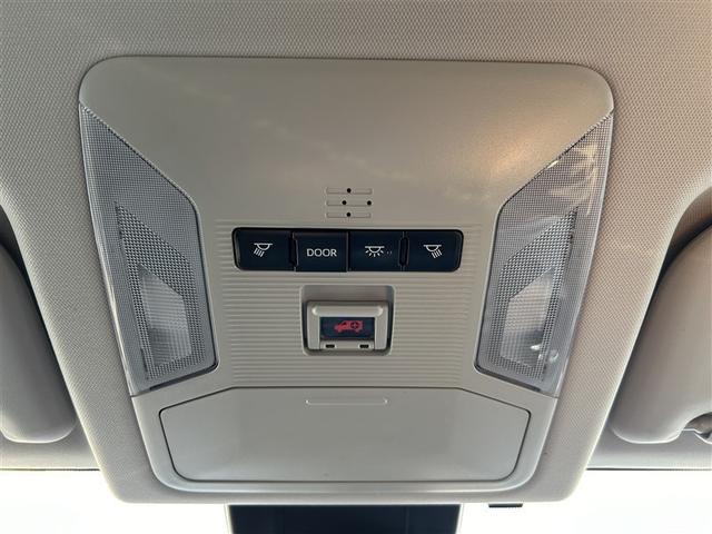 ＲＡＶ４ Ｘ　４ＷＤ　メモリーナビ　バックカメラ　衝突被害軽減システム　ＥＴＣ　ＬＥＤヘッドランプ（27枚目）