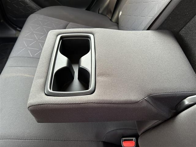 ＲＡＶ４ Ｘ　４ＷＤ　メモリーナビ　バックカメラ　衝突被害軽減システム　ＥＴＣ　ＬＥＤヘッドランプ（33枚目）