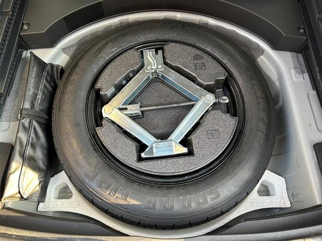 ＲＡＶ４ Ｘ　４ＷＤ　メモリーナビ　バックカメラ　衝突被害軽減システム　ＥＴＣ　ＬＥＤヘッドランプ（37枚目）