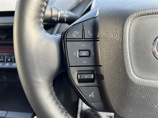 プリウス Ｚ　サンルーフ　４ＷＤ　フルセグ　メモリーナビ　バックカメラ　衝突被害軽減システム　ＥＴＣ　ドラレコ　ＬＥＤヘッドランプ（16枚目）