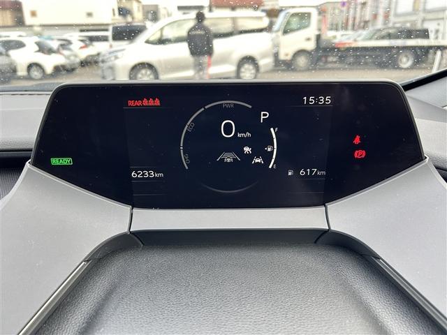 プリウス Ｚ　サンルーフ　４ＷＤ　フルセグ　メモリーナビ　バックカメラ　衝突被害軽減システム　ＥＴＣ　ドラレコ　ＬＥＤヘッドランプ（15枚目）