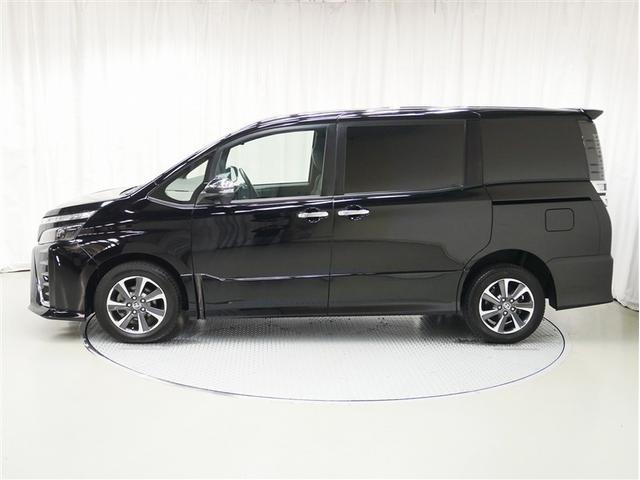 ヴォクシー ＺＳ　煌ＩＩＩ　４ＷＤ　フルセグ　メモリーナビ　バックカメラ　衝突被害軽減システム　ドラレコ　両側電動スライド　ＬＥＤヘッドランプ　乗車定員７人　ワンオーナー　アイドリングストップ（2枚目）