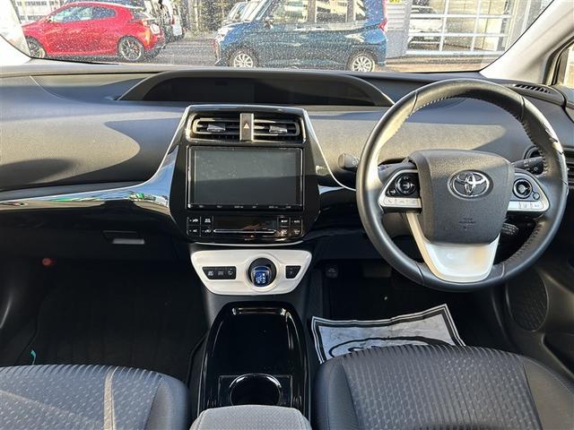 プリウス Sセーフティプラス 4WD フルセグ メモリーナビ DVD再生 バックカメラ 衝突被害軽減システム ETC ドラレコ LEDヘッドランプ(13枚目)