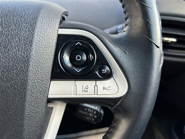 プリウス Sセーフティプラス 4WD フルセグ メモリーナビ DVD再生 バックカメラ 衝突被害軽減システム ETC ドラレコ LEDヘッドランプ(17枚目)