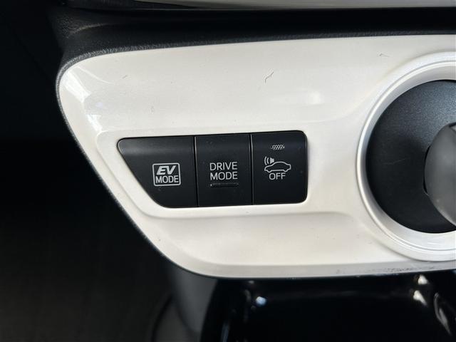 プリウス Sセーフティプラス 4WD フルセグ メモリーナビ DVD再生 バックカメラ 衝突被害軽減システム ETC ドラレコ LEDヘッドランプ(25枚目)