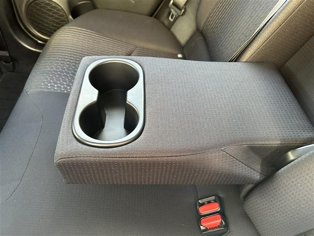 プリウス Sセーフティプラス 4WD フルセグ メモリーナビ DVD再生 バックカメラ 衝突被害軽減システム ETC ドラレコ LEDヘッドランプ(33枚目)