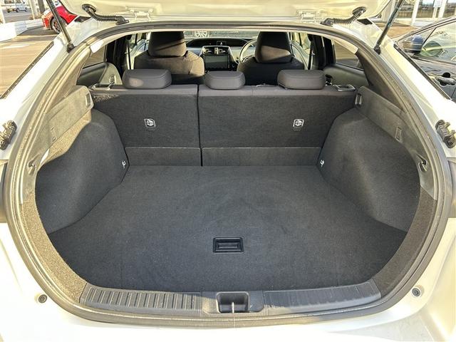 プリウス Sセーフティプラス 4WD フルセグ メモリーナビ DVD再生 バックカメラ 衝突被害軽減システム ETC ドラレコ LEDヘッドランプ(34枚目)