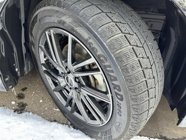 カローラツーリング ハイブリッド ダブルバイビー 4WD フルセグ メモリーナビ ミュージックプレイヤー接続可 バックカメラ 衝突被害軽減システム ETC ドラレコ LEDヘッドランプ ワンオーナー(9枚目)