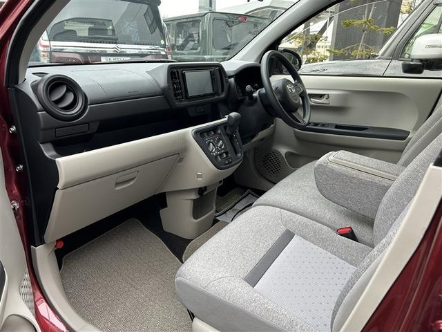 �t�@�u���b�N�ŕ�ݍ��񂾃x�[�V�b�N�ȃV�[�g�ł��B�ʋC�����ǂ��ď���ɂ�����ɁA�ۉ����������̂œ~��ł��₦�������ɂ����ł���