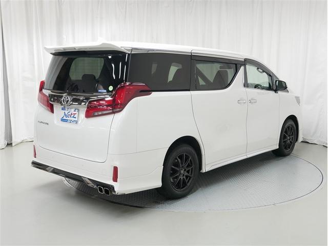 アルファード 2.5S タイプゴールドII 4WD フルセグ 後席モニター バックカメラ 衝突被害軽減システム ETC 両側電動スライド LEDヘッドランプ 乗車定員7人 3列シート アイドリングストップ(3枚目)