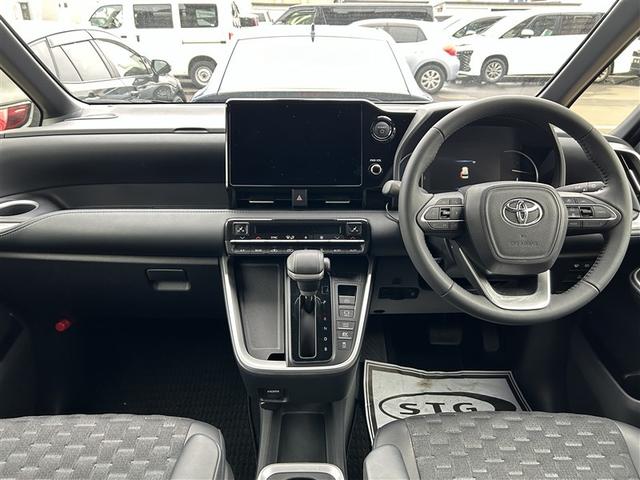 ヴォクシー ハイブリッドＳ－Ｚ　４ＷＤ　フルセグ　メモリーナビ　バックカメラ　衝突被害軽減システム　ＥＴＣ　両側電動スライド　ＬＥＤヘッドランプ　乗車定員７人　３列シート（13枚目）