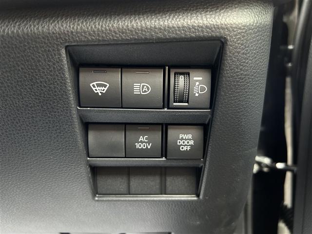 ヴォクシー ハイブリッドＳ－Ｚ　４ＷＤ　フルセグ　メモリーナビ　バックカメラ　衝突被害軽減システム　ＥＴＣ　両側電動スライド　ＬＥＤヘッドランプ　乗車定員７人　３列シート（18枚目）