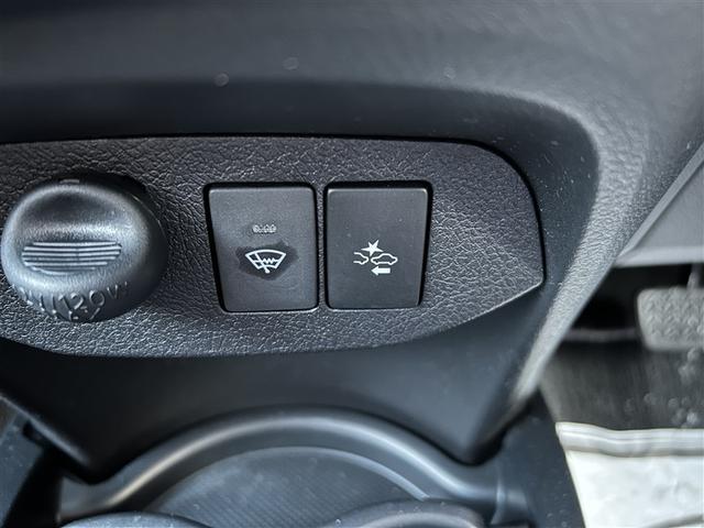 ヴィッツ Ｆ　セーフティーエディションＩＩＩ　４ＷＤ　フルセグ　メモリーナビ　ＤＶＤ再生　バックカメラ　衝突被害軽減システム　ＬＥＤヘッドランプ（23枚目）