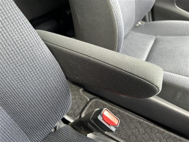 シエンタ Ｇ　４ＷＤ　フルセグ　メモリーナビ　バックカメラ　ＥＴＣ　両側電動スライド　乗車定員６人　３列シート　ワンオーナー（28枚目）