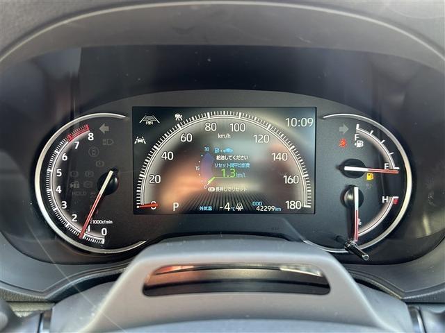 ヴォクシー Ｓ－Ｚ　４ＷＤ　フルセグ　メモリーナビ　ＤＶＤ再生　バックカメラ　衝突被害軽減システム　ＥＴＣ　両側電動スライド　ＬＥＤヘッドランプ　乗車定員７人　３列シート（12枚目）