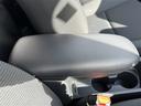 フロントソフトアームレストです!長距離運転の疲労を軽減できますね♪