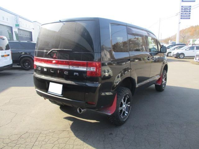 デリカD:5 D パワーパッケージ 4インチリフトアップ 4WD 8人乗り アルパインディスプレイオーディオ MKWアルミ BFグッドリッチA/T225/75R16 エンジンスターター バックカメラ 両側パワスラ ETC 前後ドラレコ(5枚目)