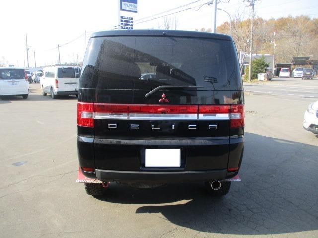 デリカD:5 D パワーパッケージ 4インチリフトアップ 4WD 8人乗り アルパインディスプレイオーディオ MKWアルミ BFグッドリッチA/T225/75R16 エンジンスターター バックカメラ 両側パワスラ ETC 前後ドラレコ(6枚目)