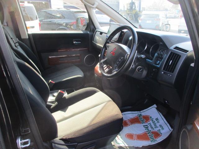 デリカD:5 D パワーパッケージ 4インチリフトアップ 4WD 8人乗り アルパインディスプレイオーディオ MKWアルミ BFグッドリッチA/T225/75R16 エンジンスターター バックカメラ 両側パワスラ ETC 前後ドラレコ(15枚目)