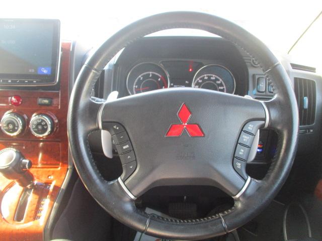 デリカD:5 D パワーパッケージ 4インチリフトアップ 4WD 8人乗り アルパインディスプレイオーディオ MKWアルミ BFグッドリッチA/T225/75R16 エンジンスターター バックカメラ 両側パワスラ ETC 前後ドラレコ(18枚目)