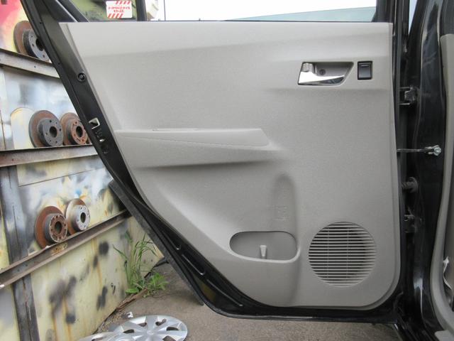 ピクシスエポック Ｘｆ　ＳＡ　４ＷＤ　オートマＣＶＴ　ＡＢＳ　衝突安全ボディ　衝突被害軽減システム　寒冷地仕様　アイドリングストップ　スマートアシスト　ＶＳＣ　ＴＲＣ　冬タイヤ付　ツーオーナ　下回り腐食無し足回り塗装済み（32枚目）