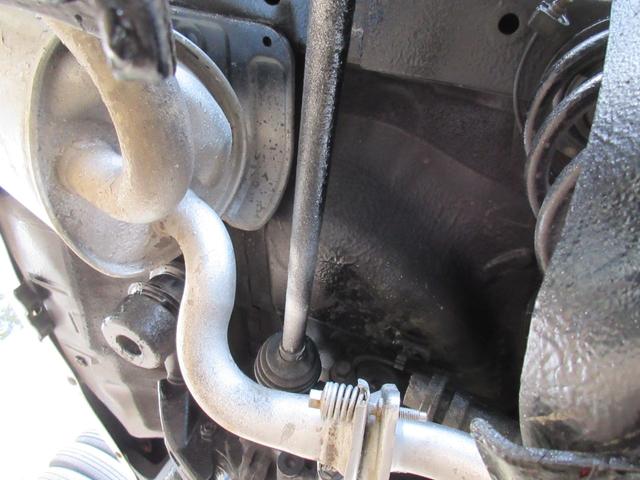 フィット シーズ　４ＷＤ　オートマ　ナビ取説有　ブルートゥース　ＤＶＤ再生　バックカメラ　フルセグＴＶ　エンスタ　ＥＴＣ　ノックスドール施工済　ドラレコ　夏冬タイヤ付　オートエアコン　ミラーヒーター　フロント熱線（66枚目）