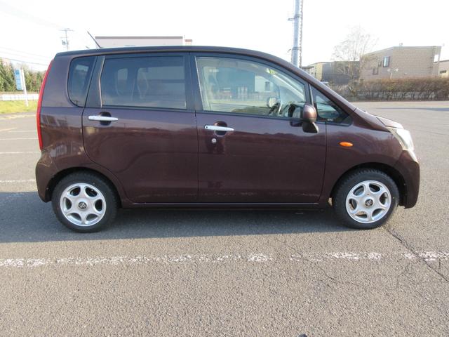 ムーヴ Xターボ SA インタークーラーターボ 4WDオートマ レイダーサポート TRC エコアイドル プッシュスタート チルトハンドル ABS スマートキー ETC Fブレーキローター ブレーキパッド交換済 夏冬タイヤ付(7枚目)