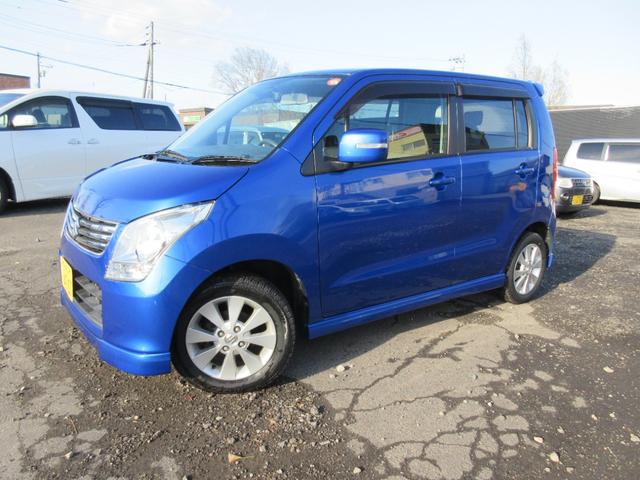 ワゴンＲ ＦＸリミテッド　４ＷＤ　オートマＣＶＴ　ＡＢＳ　オートエアコン　ナビ取説有　バックカメラ　フルセグＴＶ　ＤＶＤ再生　ブルートゥース　スマートキー２個　　　エンスタ　ドラレコ　チルトハンドル　夏冬タイヤ付　下回り塗装済（2枚目）