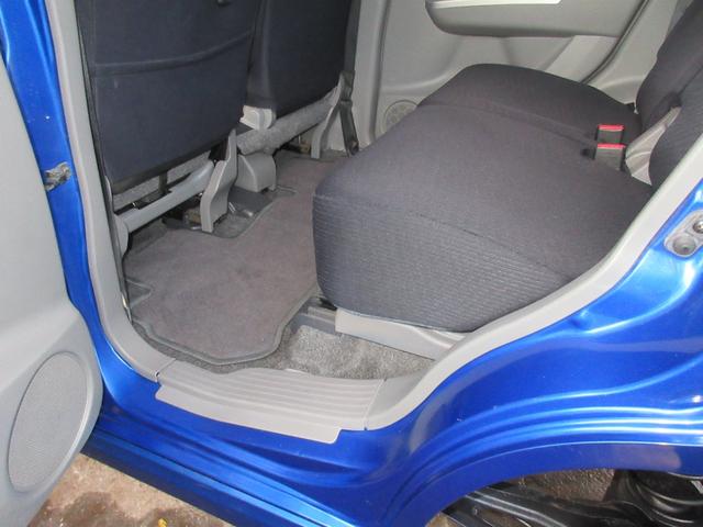 ワゴンＲ ＦＸリミテッド　４ＷＤ　オートマＣＶＴ　ＡＢＳ　オートエアコン　ナビ取説有　バックカメラ　フルセグＴＶ　ＤＶＤ再生　ブルートゥース　スマートキー２個　　　エンスタ　ドラレコ　チルトハンドル　夏冬タイヤ付　下回り塗装済（30枚目）