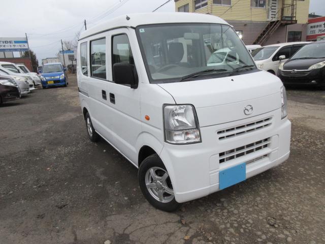 スクラム ＰＡ　パートタイマ４ＷＤ　マニュアル５速　速衝突安全ボディ　集中ドアロック　エアコン　パワステ　ＣＤコンポ　２スピーカー　夏冬タイヤ付　フロアー塗装済み（9枚目）