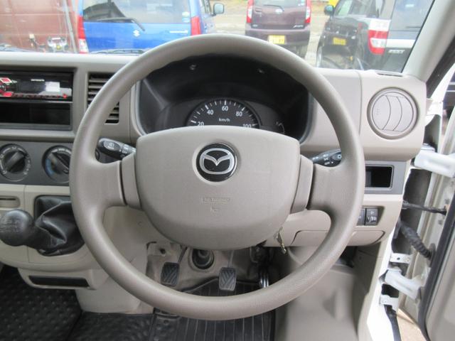 スクラム ＰＡ　パートタイマ４ＷＤ　マニュアル５速　速衝突安全ボディ　集中ドアロック　エアコン　パワステ　ＣＤコンポ　２スピーカー　夏冬タイヤ付　フロアー塗装済み（20枚目）