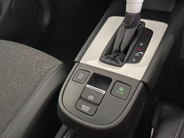 ホーム デモカーUP メモリーナビ リアカメラ アイドリングストップ LEDヘッドライト 4WD スマートキー 衝突被害軽減ブレーキ ETC ワンオーナー パーキングセンサー オートクルーズコントロール(24枚目)