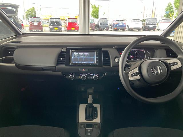 ホーム デモカーUP メモリーナビ リアカメラ アイドリングストップ LEDヘッドライト 4WD スマートキー 衝突被害軽減ブレーキ ETC ワンオーナー パーキングセンサー オートクルーズコントロール(43枚目)