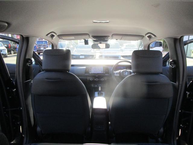 フィット ｅ：ＨＥＶホーム　メモリーナビ・リアカメラ・センシング・障害物センサー・ＬＥＤヘッドライト・夏冬タイヤ・ドラレコ・Ｂｌｕｅｔｏｏｔｈ・（53枚目）