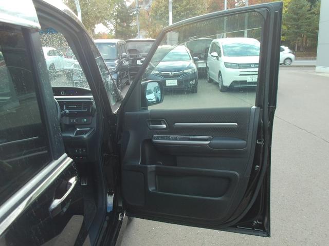 ステップワゴンスパーダ スパーダ・クールスピリットホンダセンシング HondaSENSING・360度カメラ・ETC・エンジンスターター・フルセグTV・純正メモリーナビ・両側電動スライドドア・LEDヘッドライト・Bluetooth接続・ドライブレコーダー(40枚目)