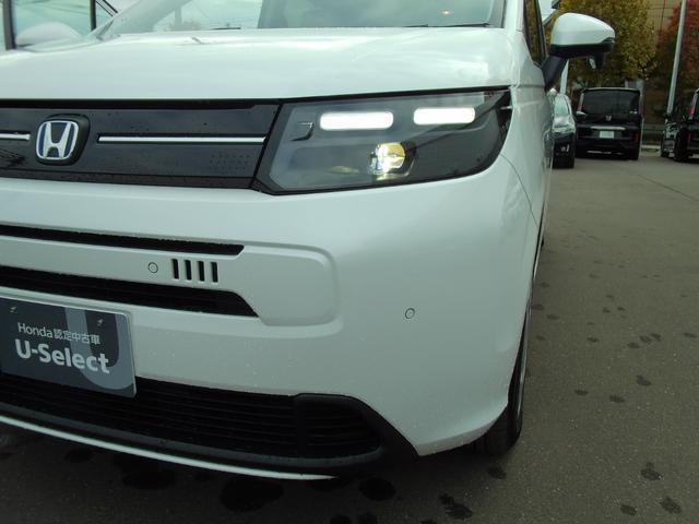 フリード e:HEVエアー Biz HondaSENSING・バックカメラ・ETC・純正メモリーナビ・LEDヘッドライト・両側電動スライドドア・シートヒーター・Bluetooth接続・ドライブレコーダー(5枚目)
