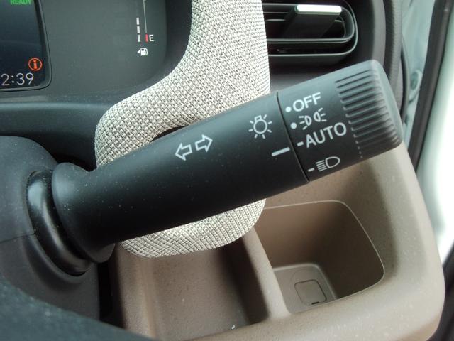 フリード e:HEVエアー Biz HondaSENSING・バックカメラ・ETC・純正メモリーナビ・LEDヘッドライト・両側電動スライドドア・シートヒーター・Bluetooth接続・ドライブレコーダー(9枚目)