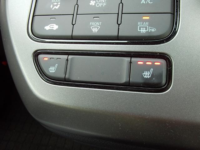 フリード e:HEVエアー Biz HondaSENSING・バックカメラ・ETC・純正メモリーナビ・LEDヘッドライト・両側電動スライドドア・シートヒーター・Bluetooth接続・ドライブレコーダー(14枚目)