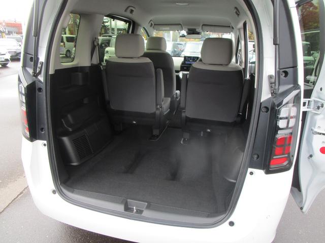 フリード e:HEVエアー Biz HondaSENSING・バックカメラ・ETC・純正メモリーナビ・LEDヘッドライト・両側電動スライドドア・シートヒーター・Bluetooth接続・ドライブレコーダー(31枚目)